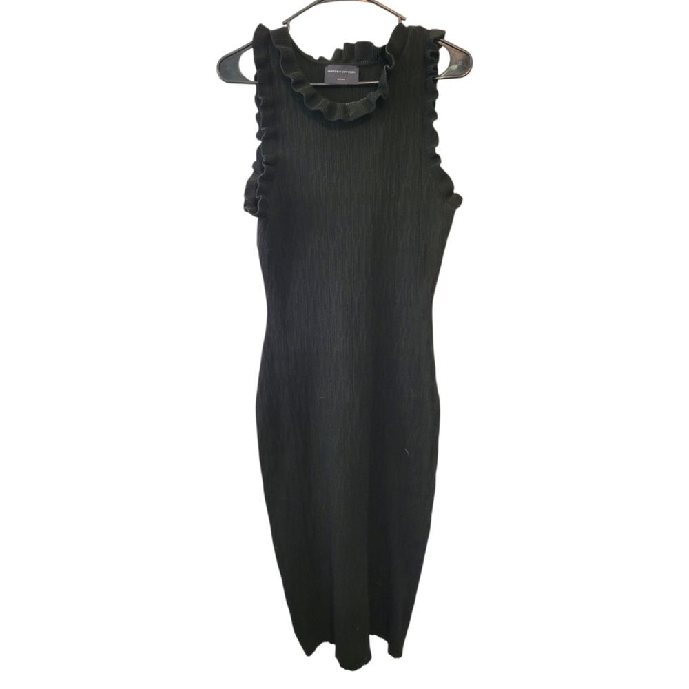 Modern Citizen Madelyn Ruffle Trim Midi Dress in Black Size Medium